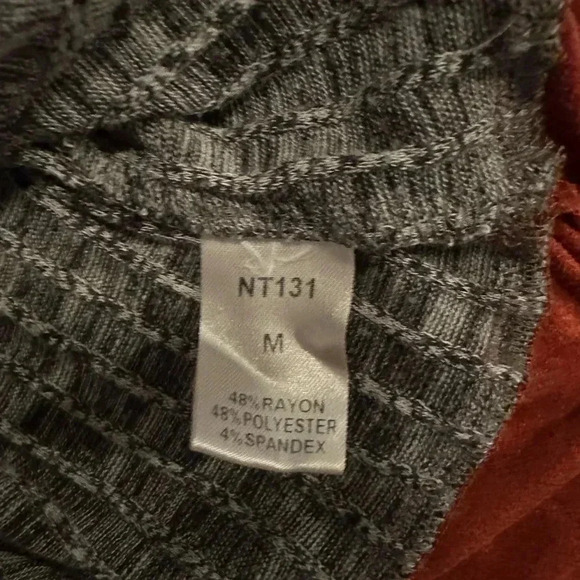 THML turtleneck sleeveless gray orange top size M - Picture 6 of 7